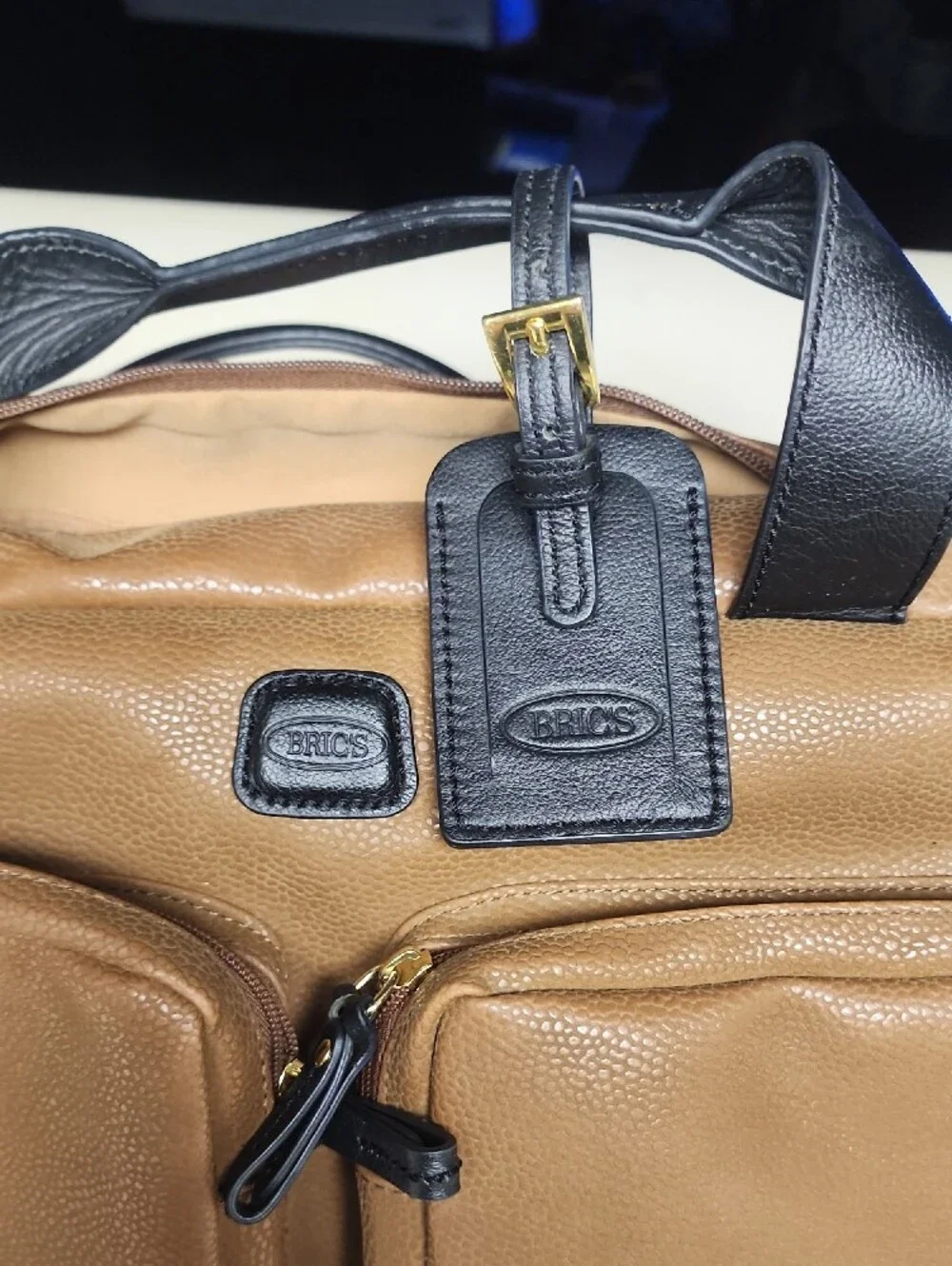 Brics classic tan